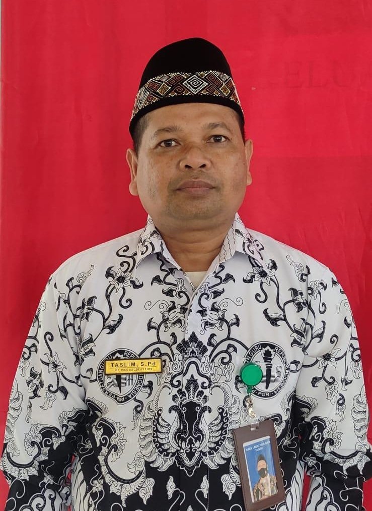 Taslim, S.Pd